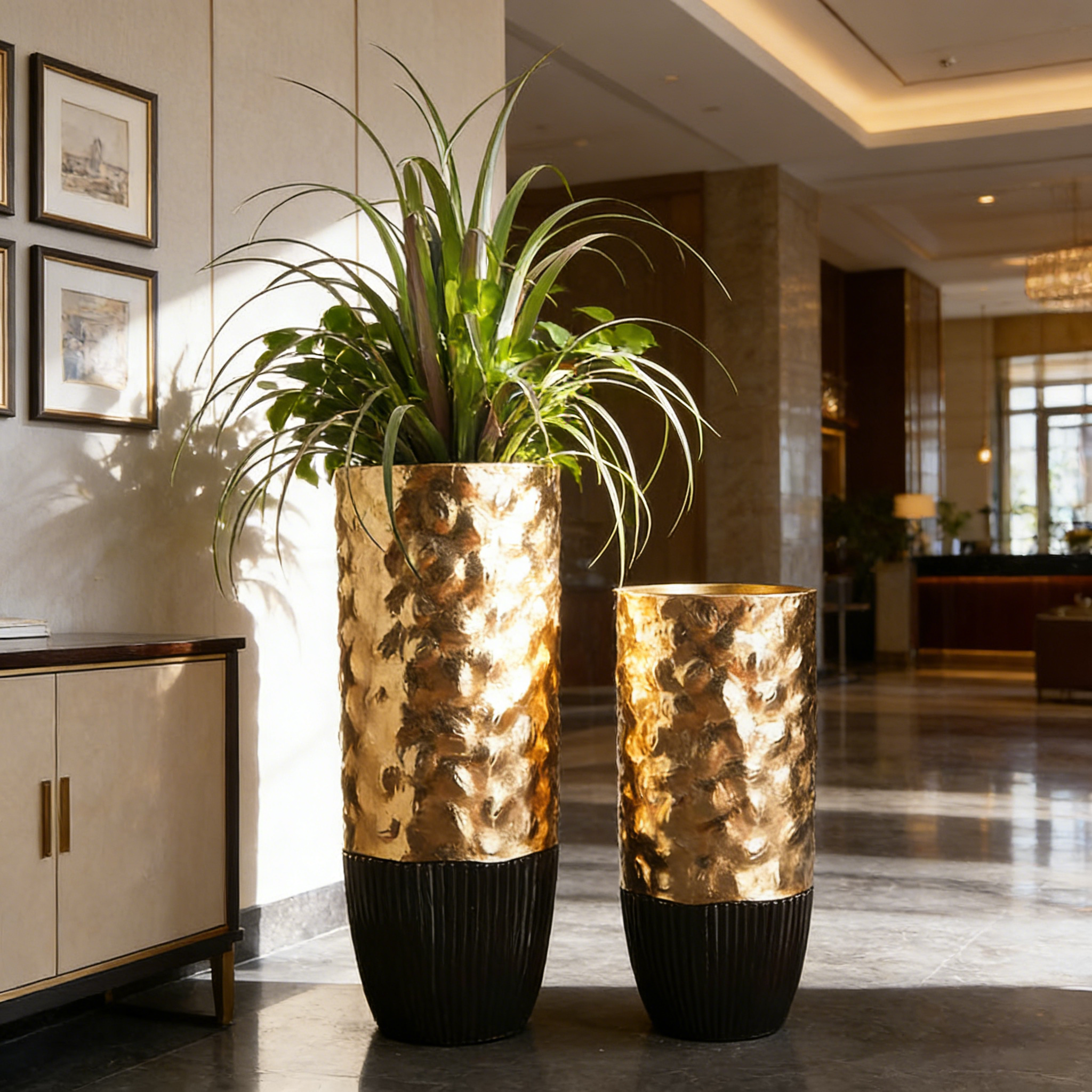 Luxuriöse schwarz-goldene Bodenvase für die Heimdekoration, 91 cm hohe, große Blumenvase