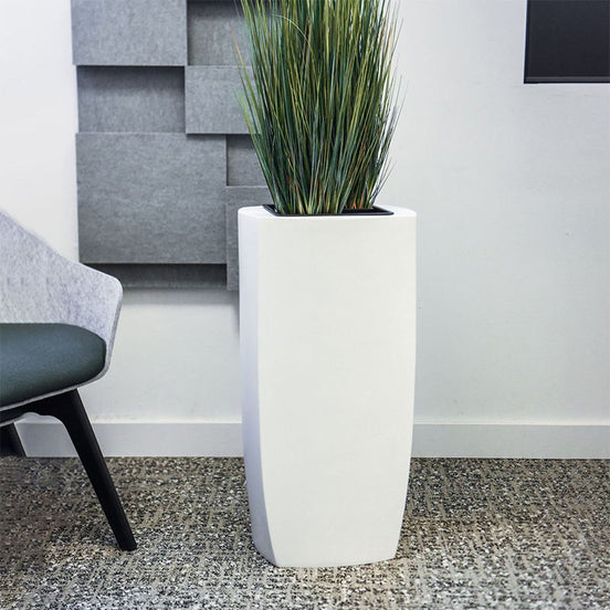 Fabrik benutzerdefinierte Großhandel 36 Zoll hohe Fiberglas Blumentöpfe Pflanzgefäße Innen große Größe Bodenvasen für Pflanzen Blumen Heimtextilien