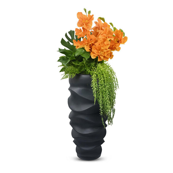 Schwarze Fiberglas hohe Bodenvase Eckdekoration große Größe Pampasgras-Display umweltfreundlich langlebig zeitgenössischer Stil für