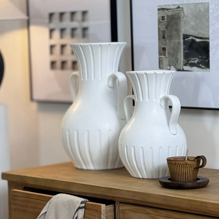 Neue Design Retro Vasen mit Griffen Mattweiße Vase Kleine rustikale Faser-Ton Dekorative Blumenvase