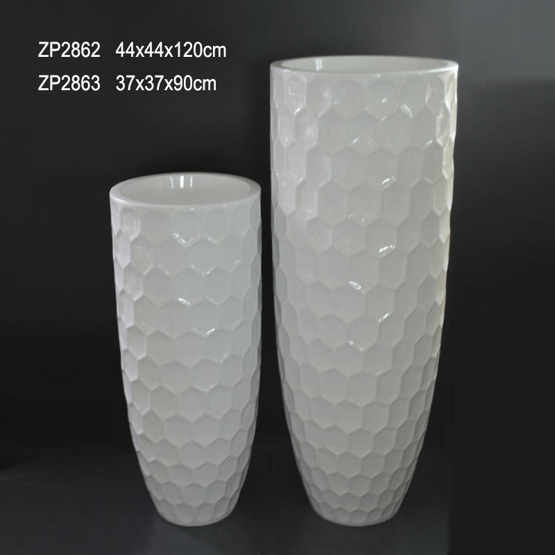 Fabrikdirektlieferung Moderne Fiberglas-Bodenvase für Wohnzimmer Salon Umweltfreundliche Große Blumenvase Heimdekoration