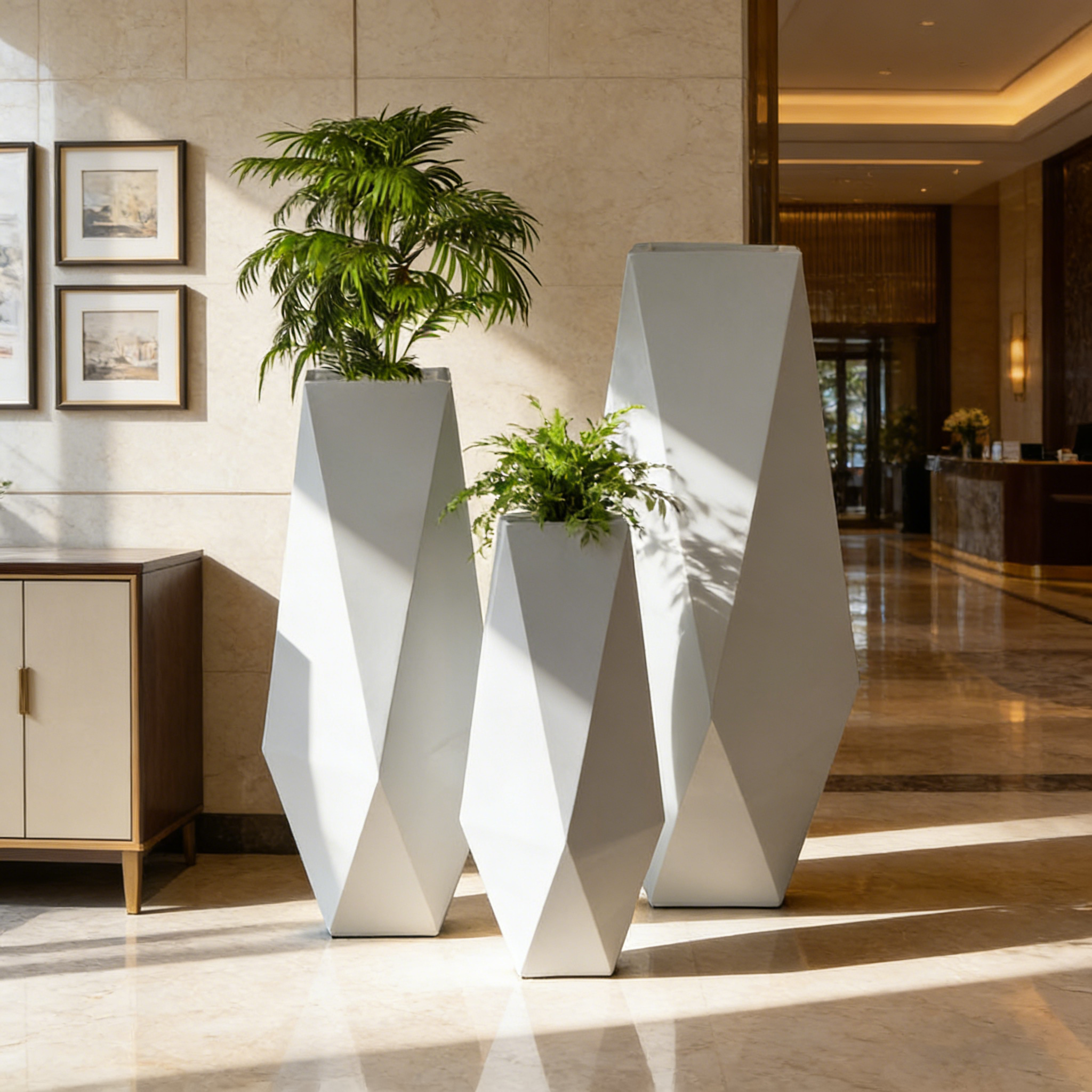 80/100/120厘米大型装饰地板花瓶工厂价格玻璃纤维地板花瓶花白色几何地板高花瓶