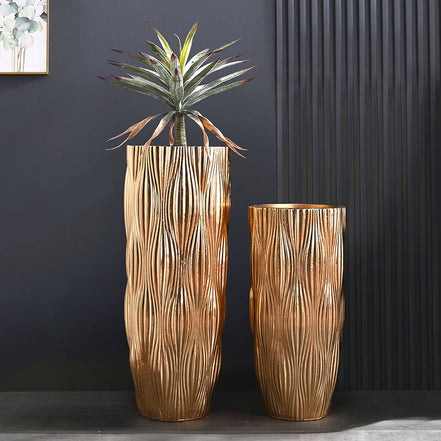 70/90cm Gold Blumenvase Home Decor Luxusvase Blumentopf Fabrik Direktverkauf Fiberglas Bodenvase Luxus Gold Pflanzgefäß