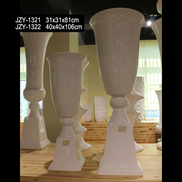 Factory Supply Elegant Artificial Modern Trumpet Vase Set with Tall Centerpieces White Wedding Event Banquet Decor Vases