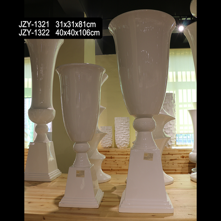 Factory Supply Elegant Artificial Modern Trumpet Vase Set with Tall Centerpieces White Wedding Event Banquet Decor Vases
