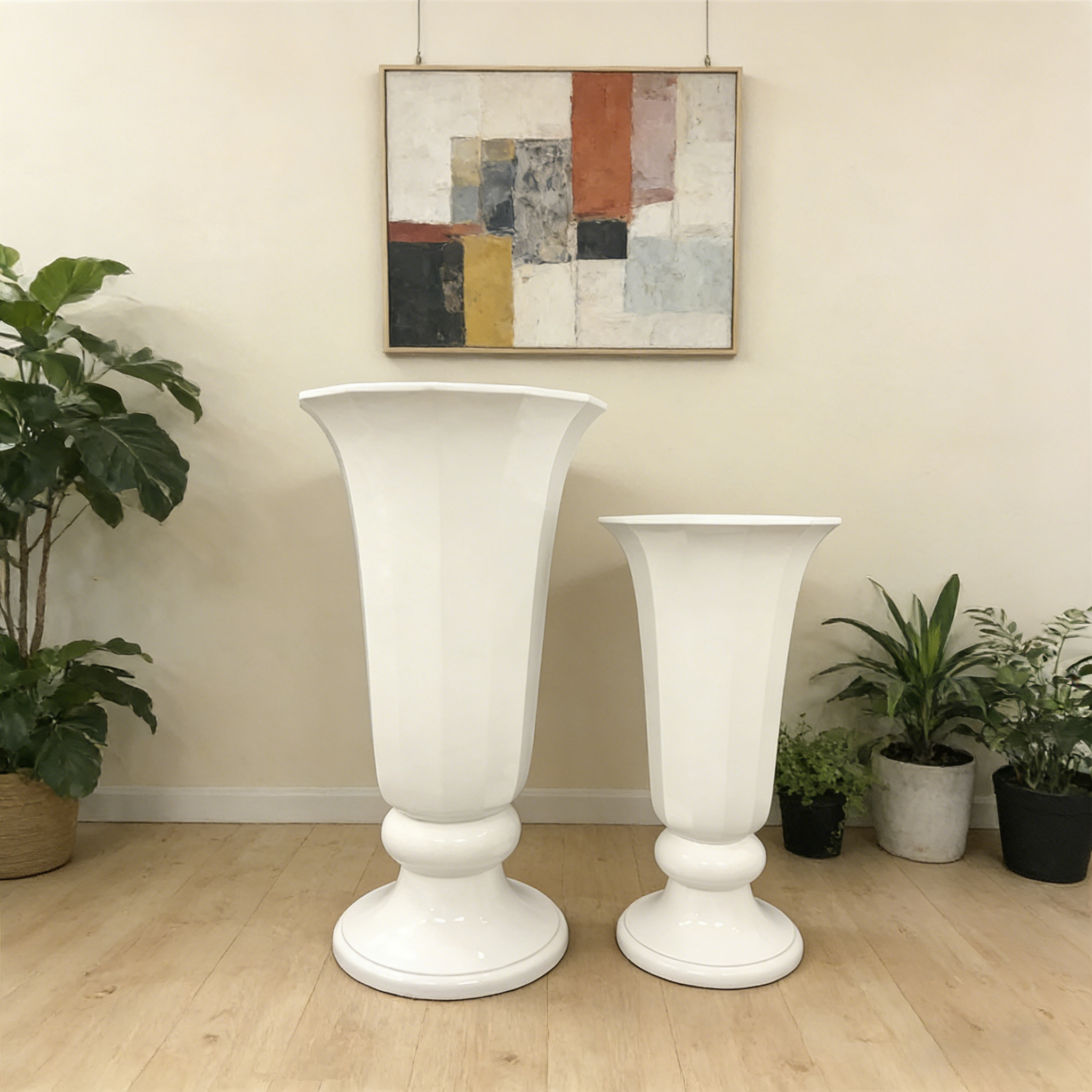 Large White Trumpet Floor Vase-Classic Tall Fiberglass Planter Urn Eco-friendly Durable for Wedding Event Hotel Lobby Decoration