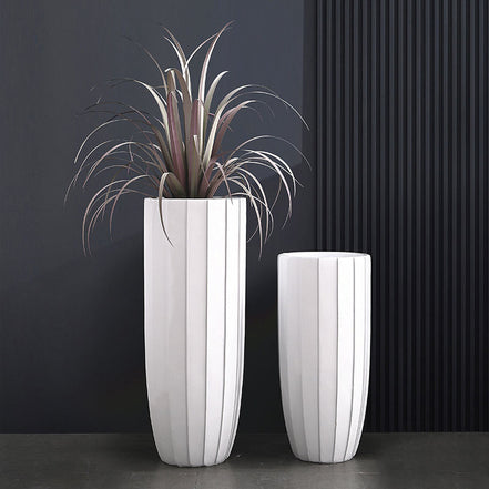 Neuer Mode-Blumentopf aus Fiberglas, große Bodenvase, hohe, moderne, umweltfreundliche, langlebige, handgefertigte, hochwertige Blumenvase